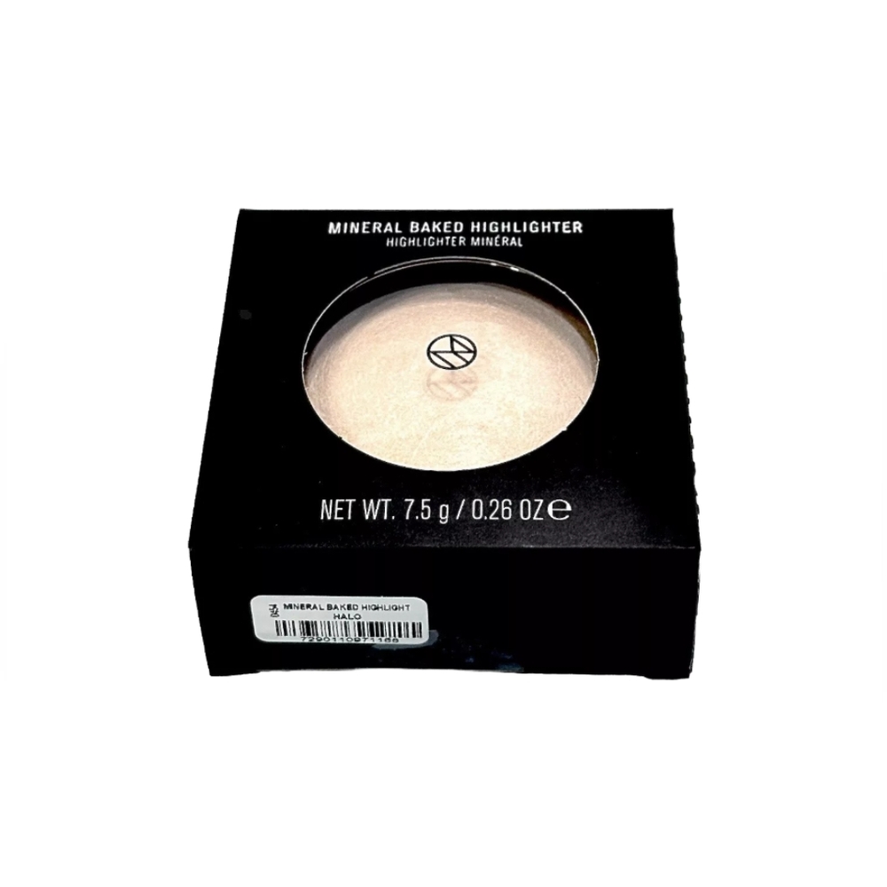 IL MAKIAGE Mineral Bake  Highlighter Instant Glow Baked Highlighter in Halo